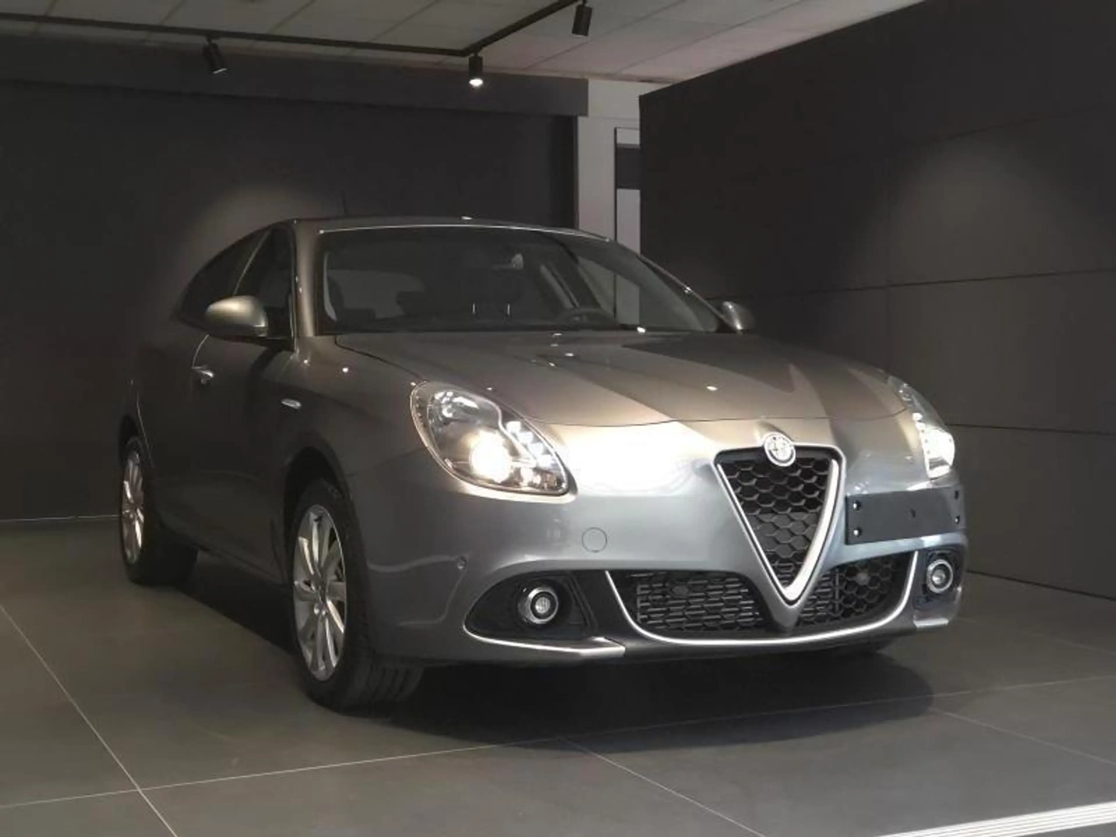 Alfa Romeo Giulietta Super — photo 3