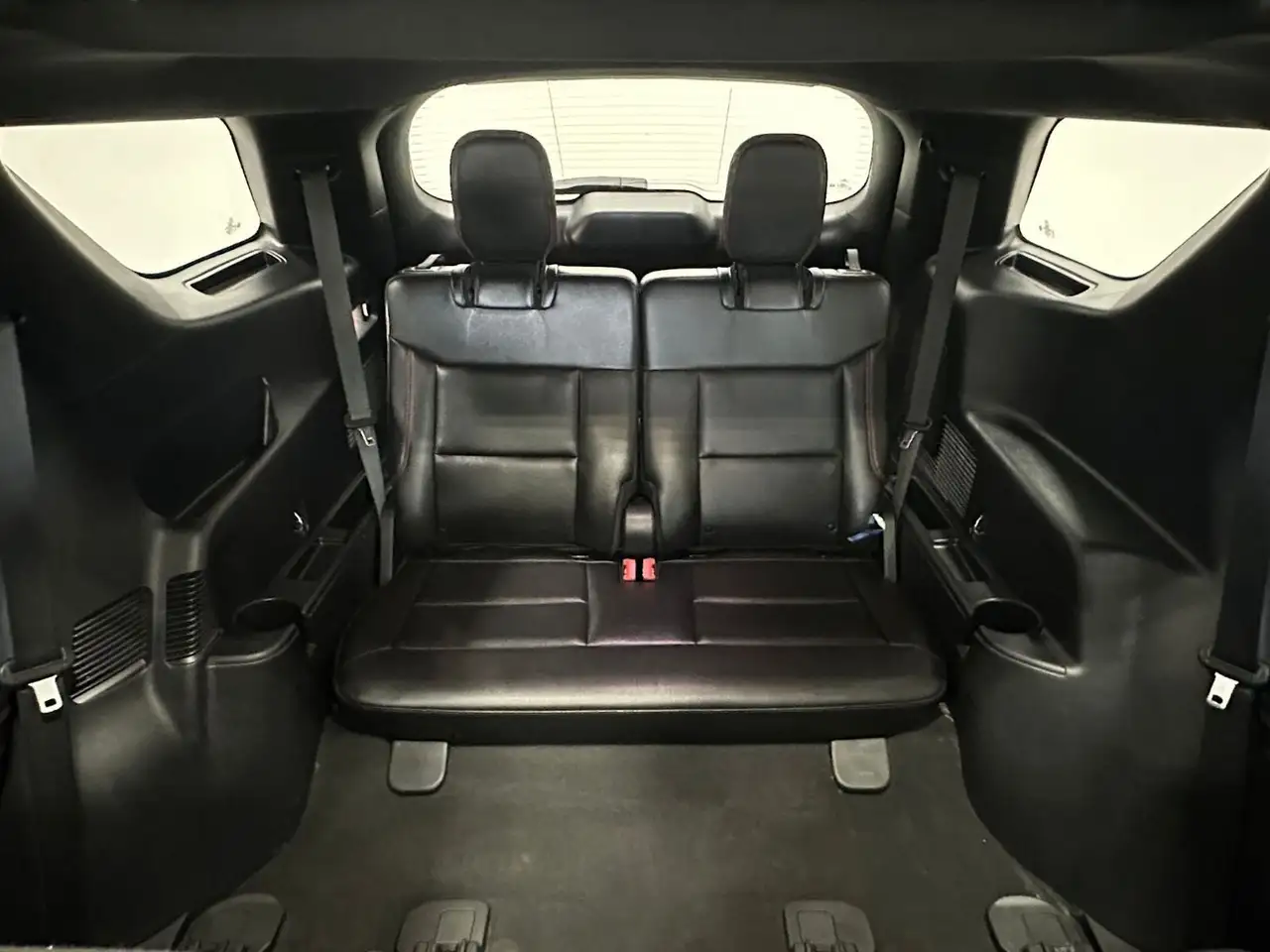 Ford Explorer photo Ford Explorer