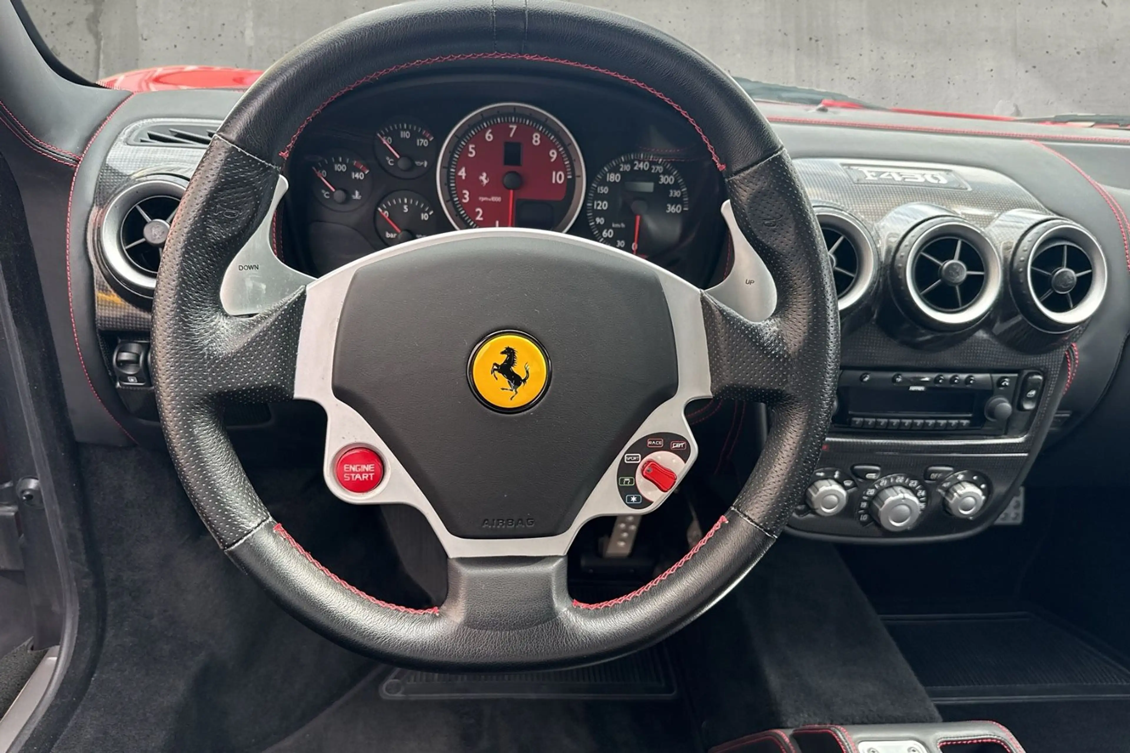 Ferrari F430 F1*DT Auto*2. Hand*20 Services bei Ferrari! — photo 12