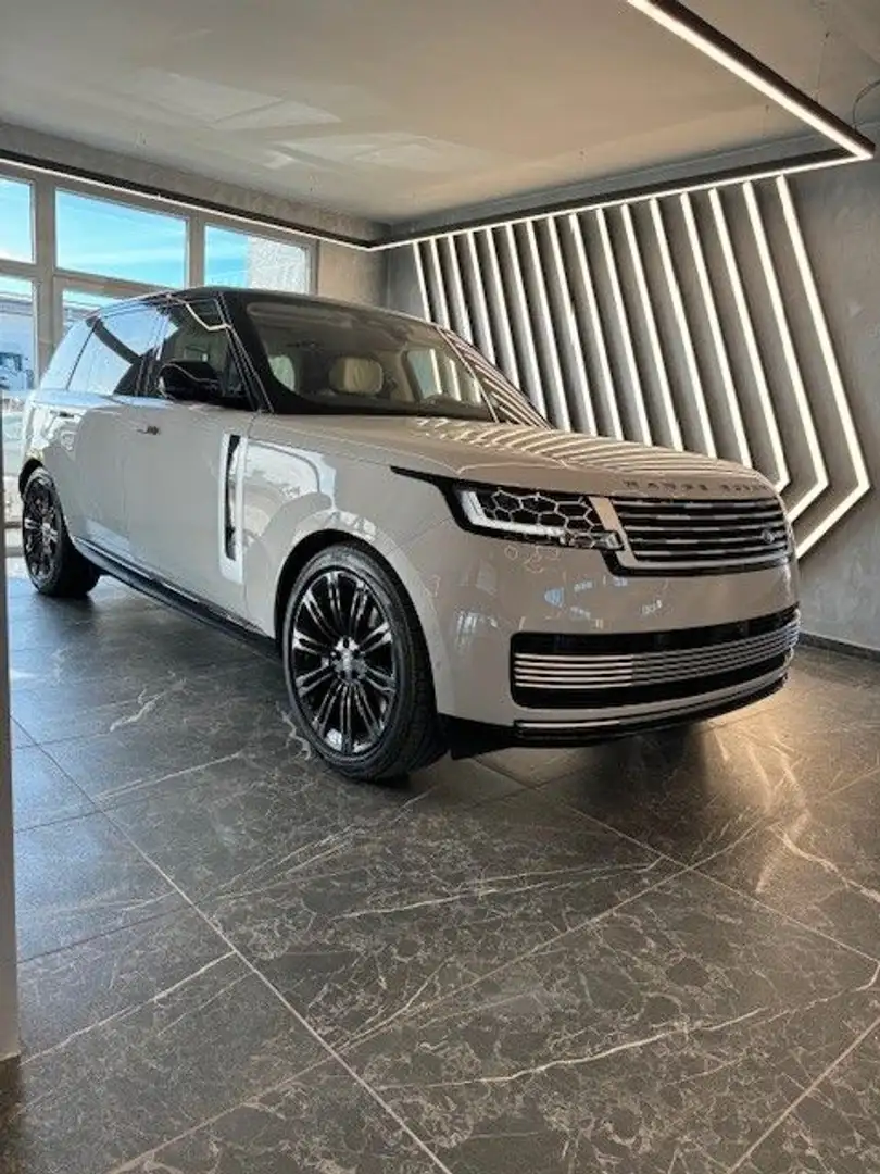 Land Rover Range Rover 4.4 P530 SV Lang - 1
