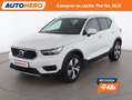 Volvo XC40 T3 Momentum Pro Blanc - thumbnail 1