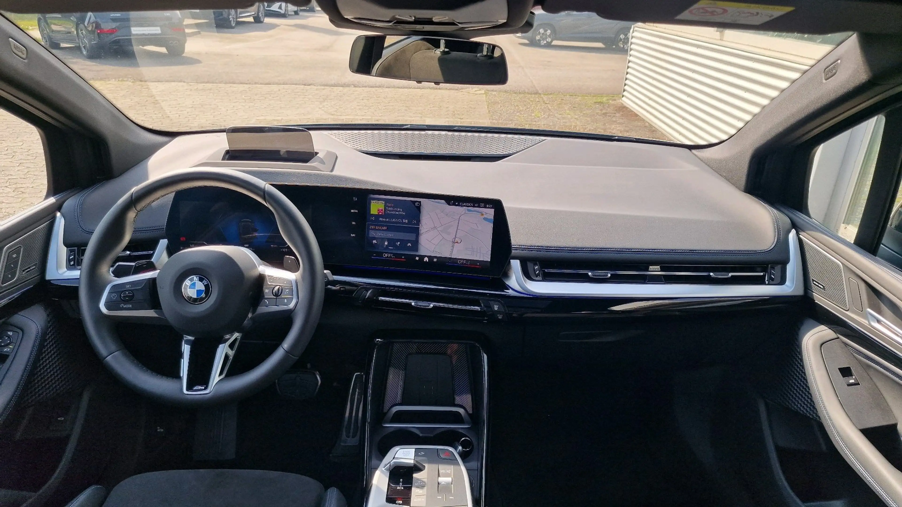 BMW 223 xDrive M Sport — photo 8