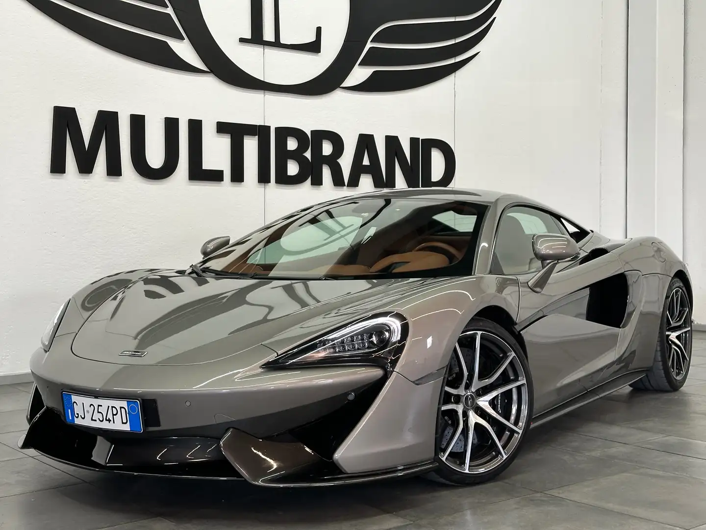 McLaren 570S CUOPE' CARBOCERAMICA UFFICIALE FASSINA Braun - 2