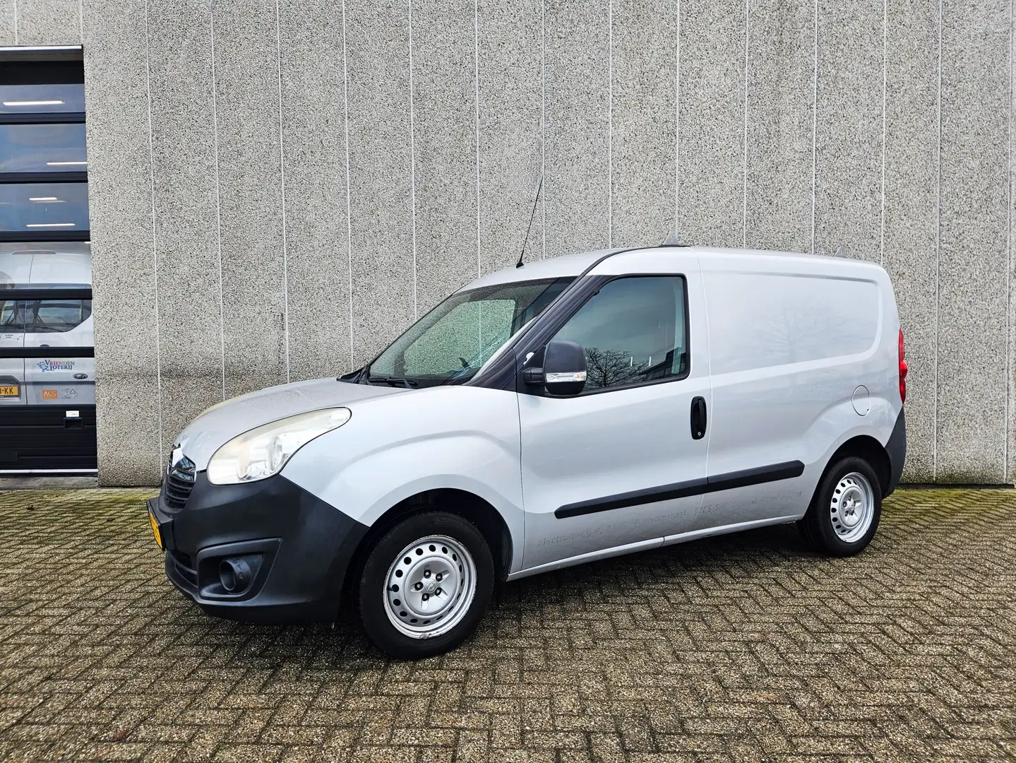 Opel Combo 1.3 CDTi L1H1 ecoFl. EXPORTPRIJS EX BTW Grau - 2