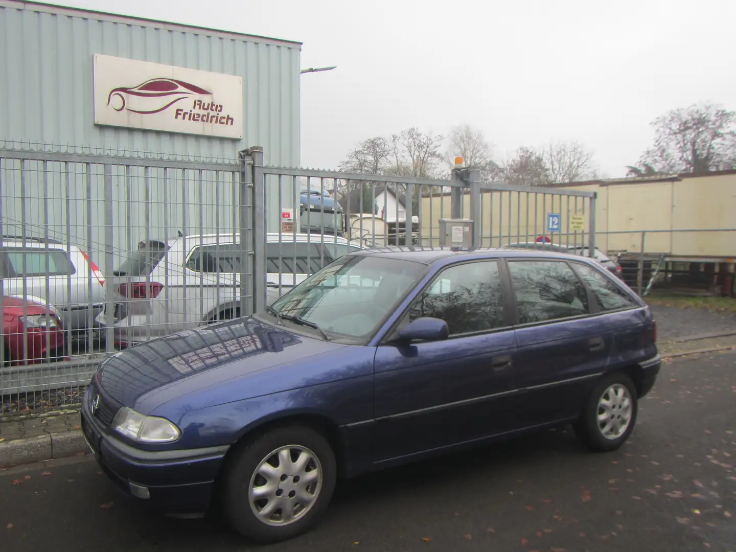 Opel Astra Astra 1.6 Blau - 1