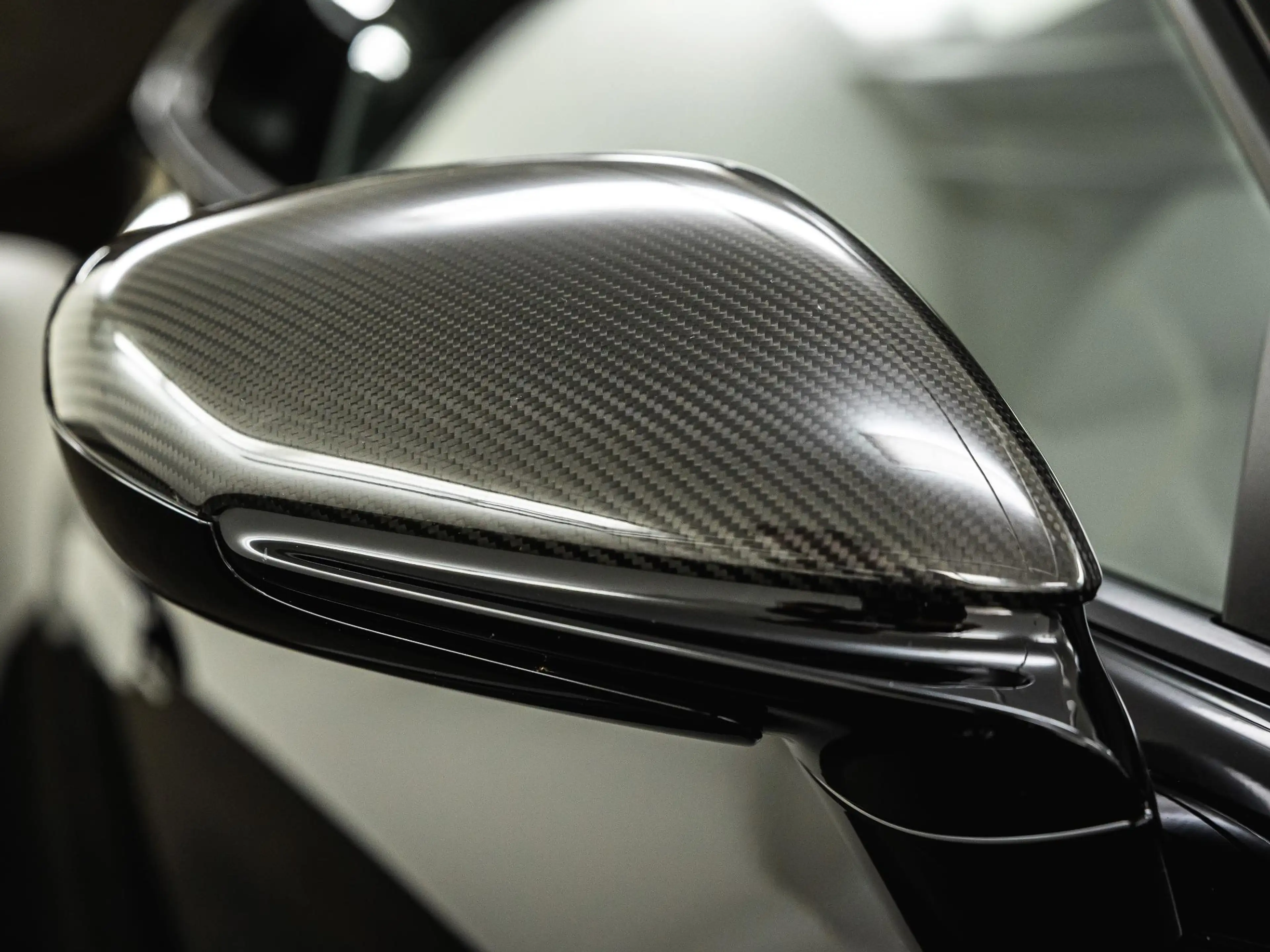 Porsche 992 4.0 GT3 Touring — photo 9