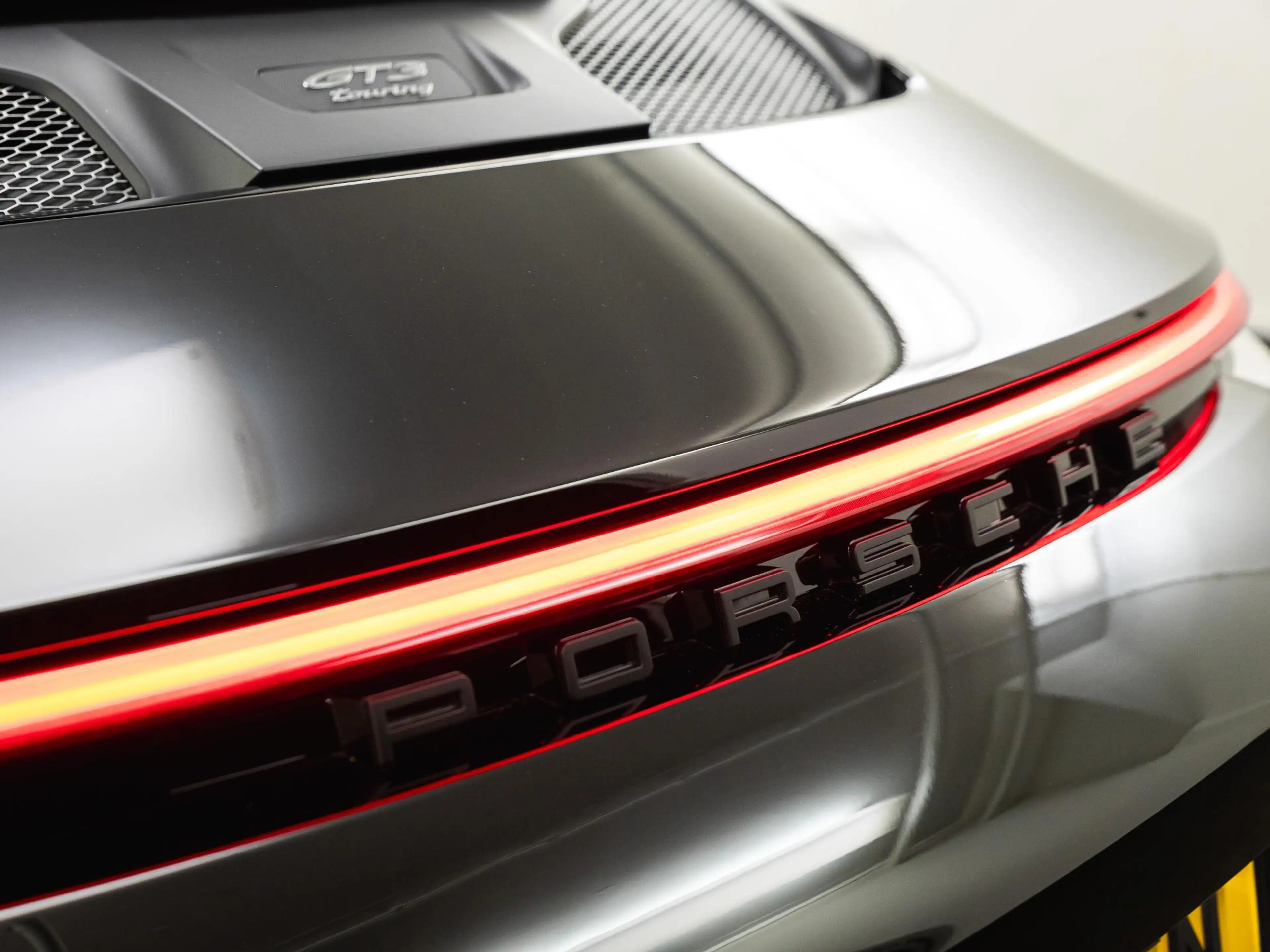 Porsche 992 4.0 GT3 Touring — photo 11