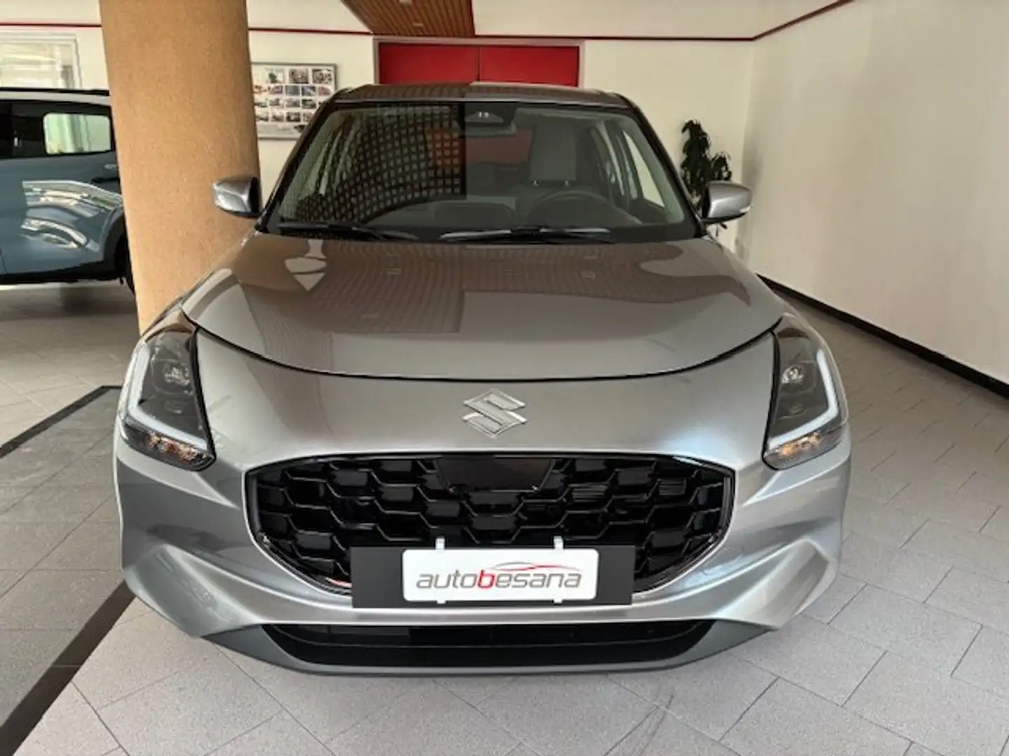 Suzuki Swift 1.2h Top 2wd Grigio - 2