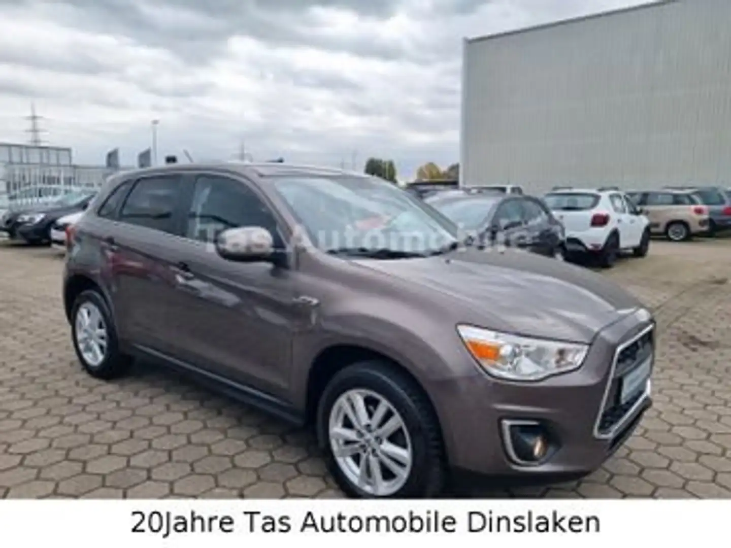 Mitsubishi ASX ASX Diesel 1.8 DI-D 2WD Edition II Braun - 2