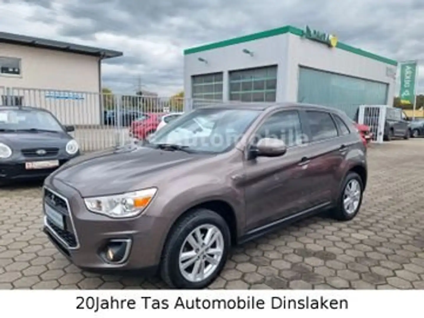 Mitsubishi ASX ASX Diesel 1.8 DI-D 2WD Edition II Braun - 1