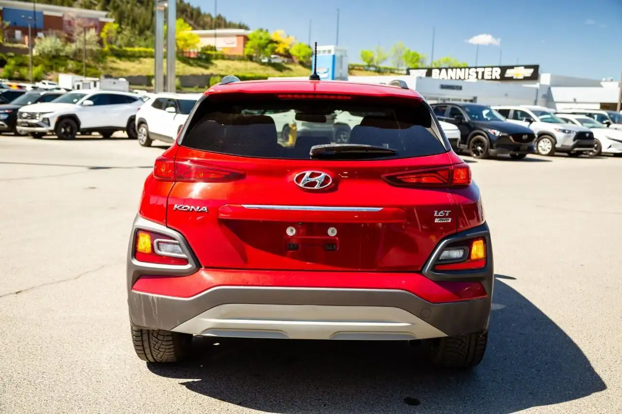 Hyundai KONA снимка Hyundai KONA