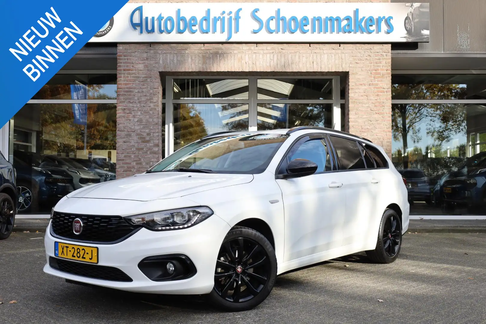 Fiat Tipo Stationwagon 1.4 T-Jet 16v S-Design CAMERA DAB NAV Wit - 1