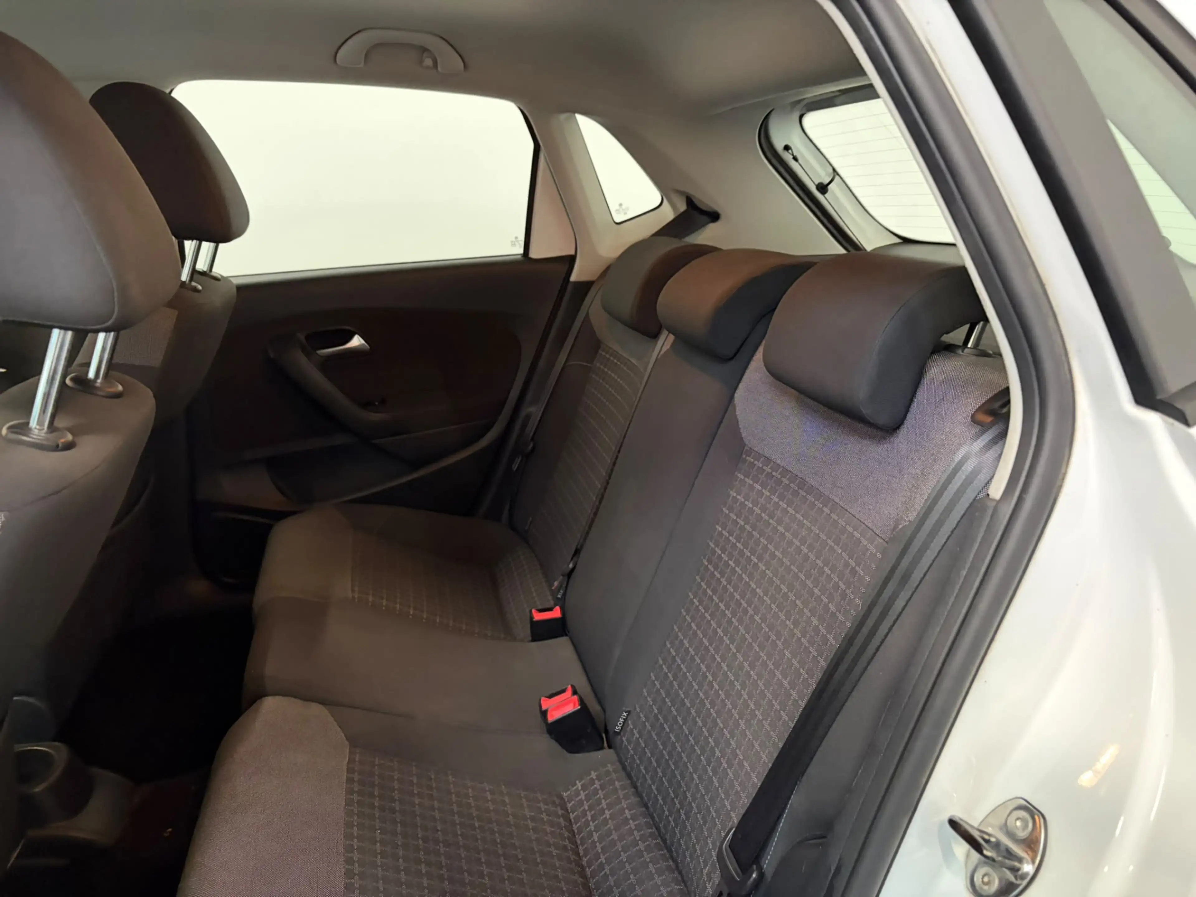 Volkswagen Polo 1.2 TSI Comfortline Airco. Cruise. Trekhaak. Bleut — photo 18