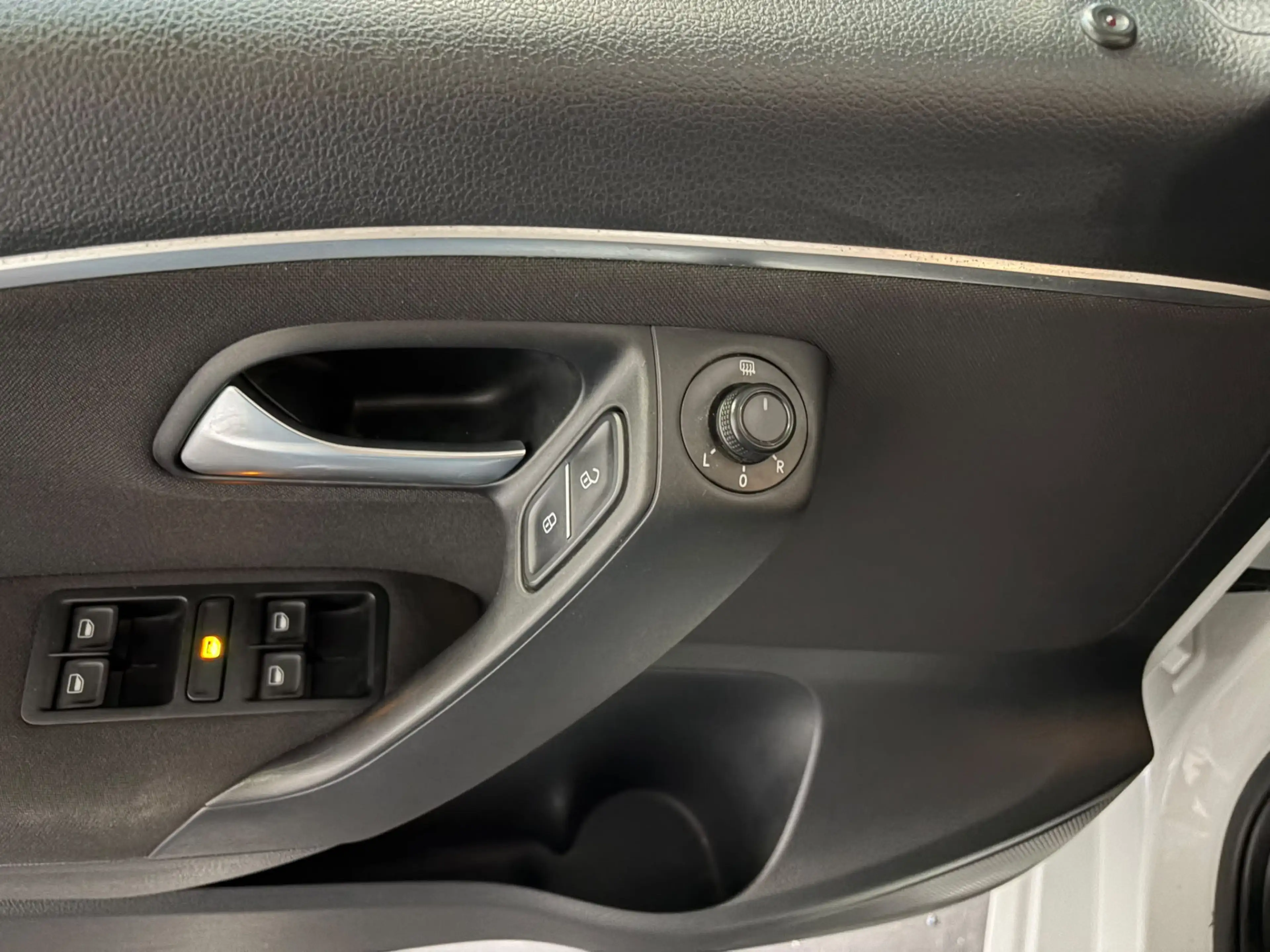 Volkswagen Polo 1.2 TSI Comfortline Airco. Cruise. Trekhaak. Bleut — photo 6