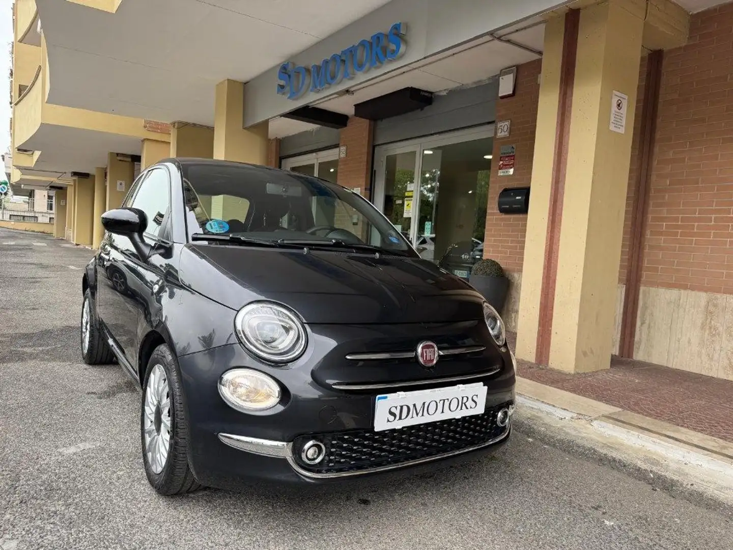 Fiat 500 1.0 Hybrid Dolcevita *Promo SD 2025* Nero - 1