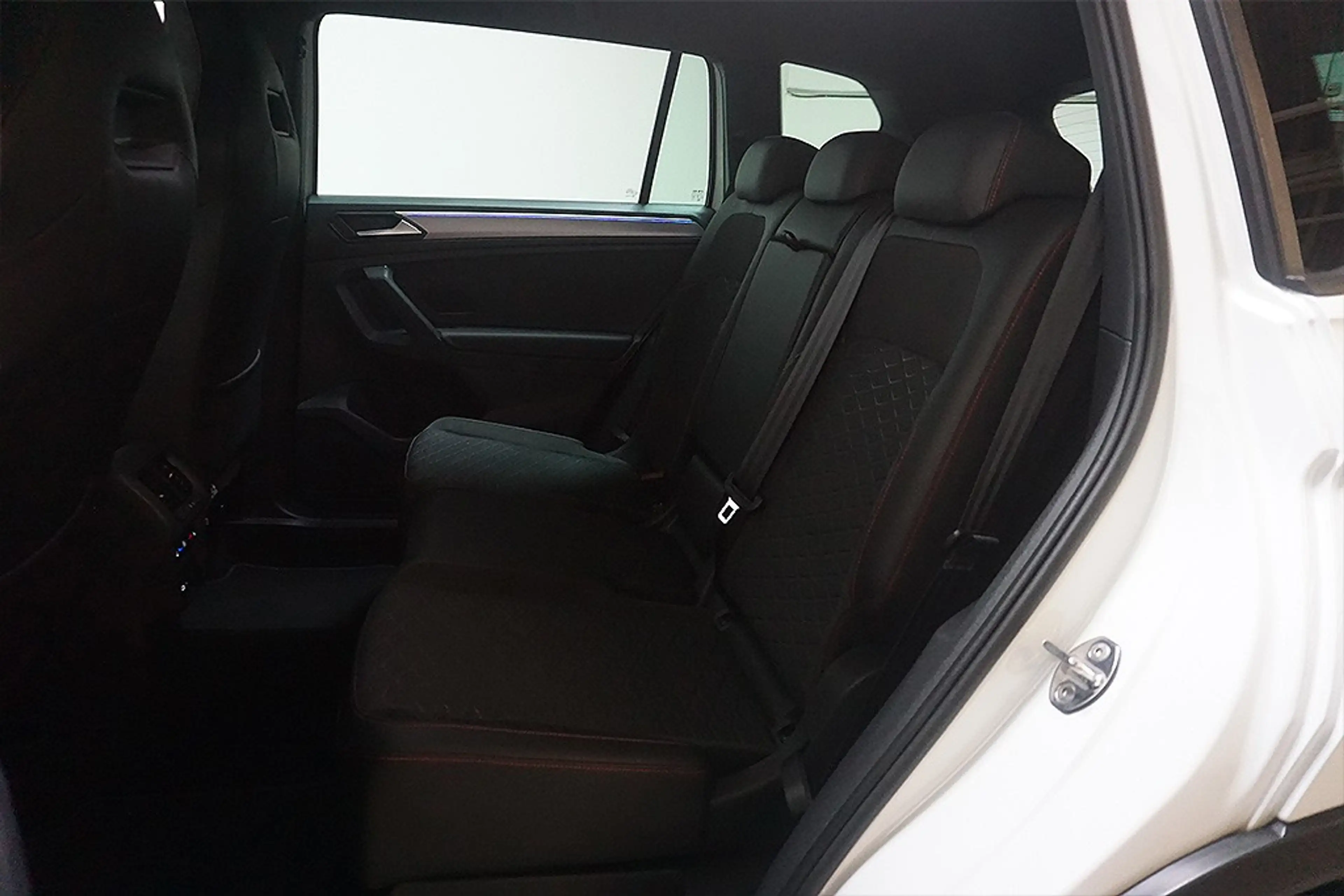 SEAT Tarraco 2.0TDI DSG FR 4Drive AHK Sthz ACC DCC — photo 13