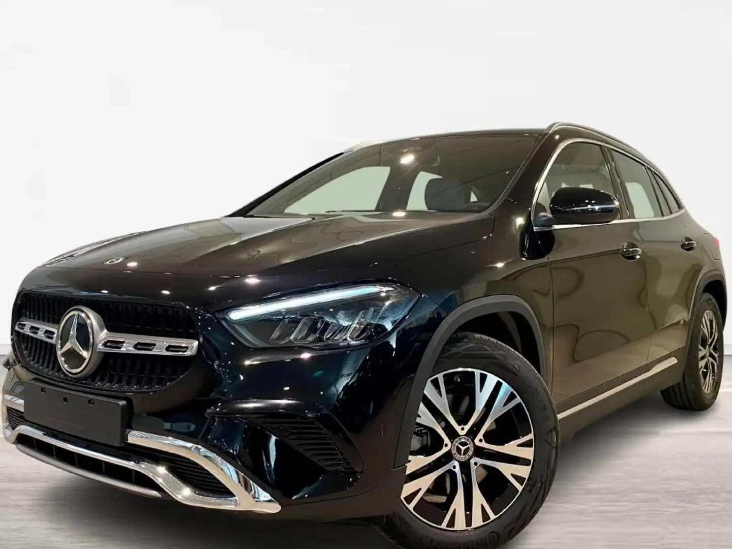 Mercedes-Benz GLA 250 e con tecnología híbrida EQ - 2