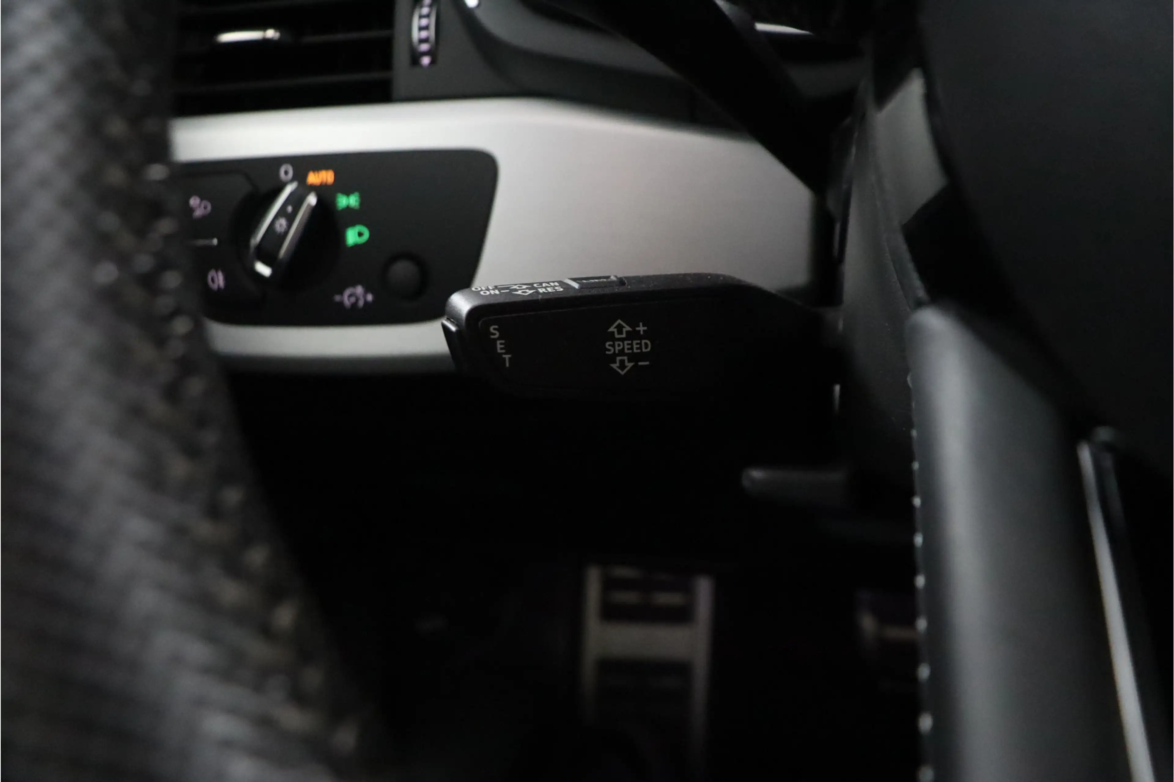 Audi A4 Avant 35 TFSI S-LINE Launch Edition Sport, Orig.NL — photo 42