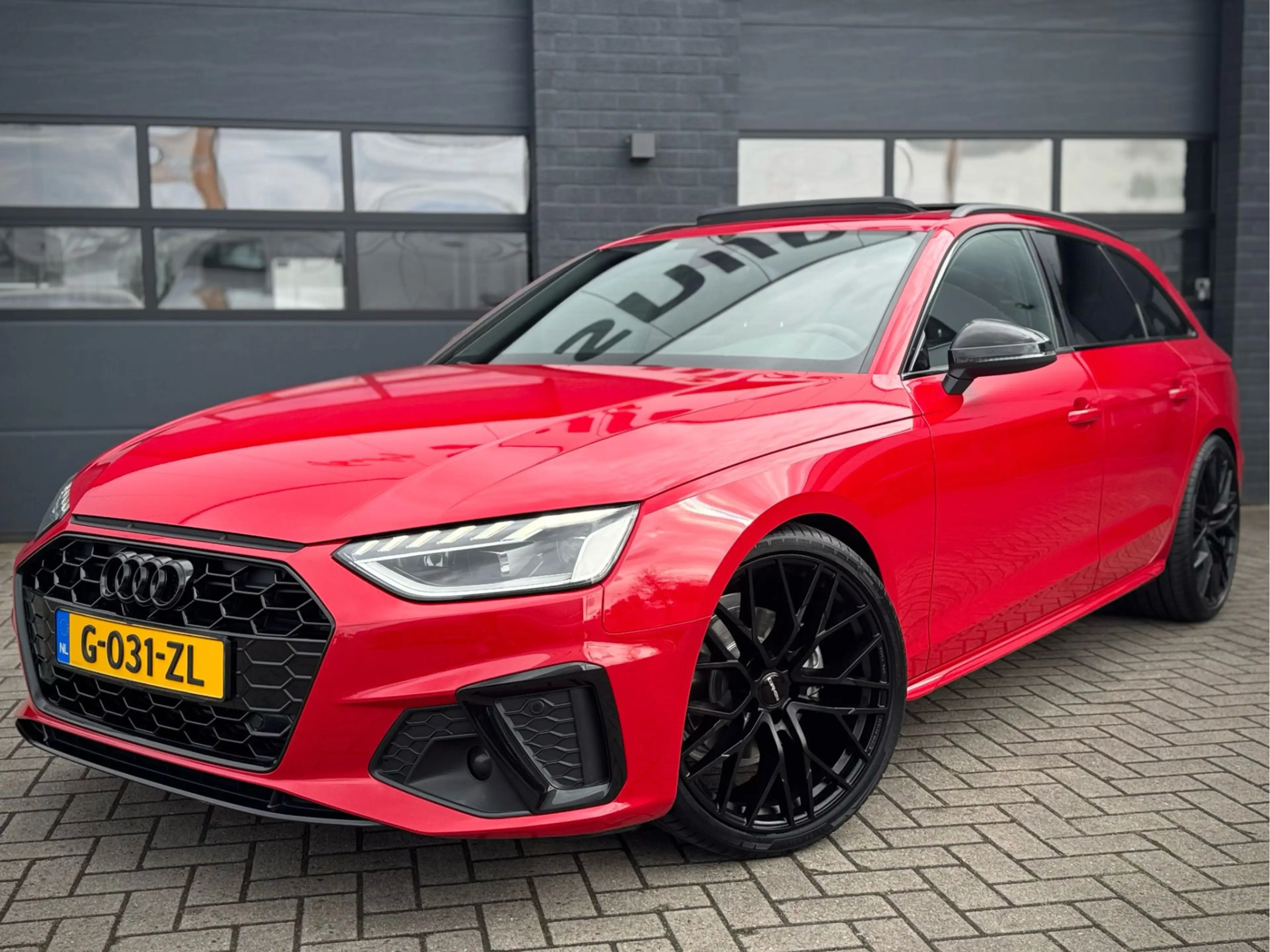 Audi A4 Avant 35 TFSI S-LINE Launch Edition Sport, Orig.NL — photo 6