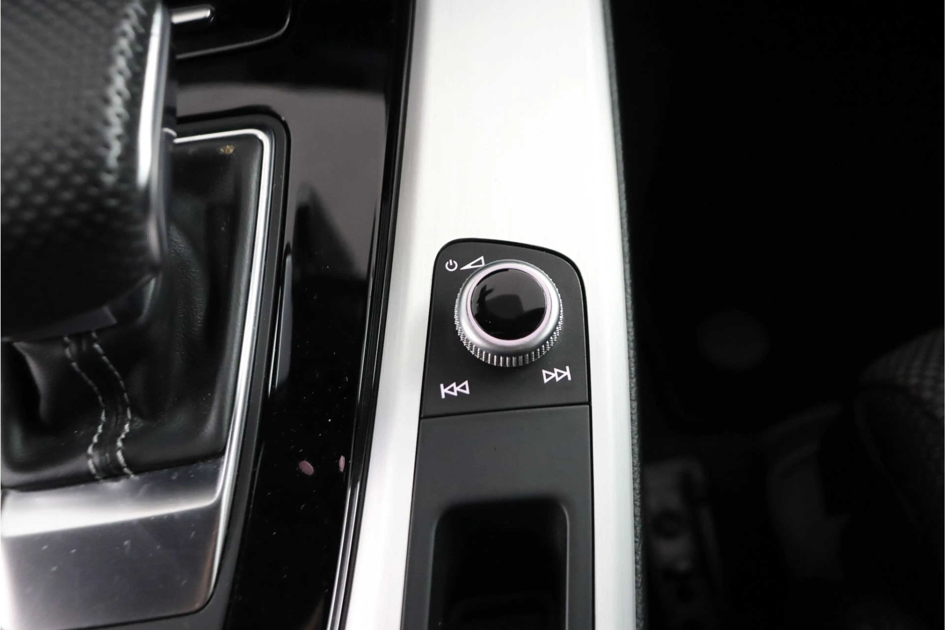 Audi A4 Avant 35 TFSI S-LINE Launch Edition Sport, Orig.NL — photo 48