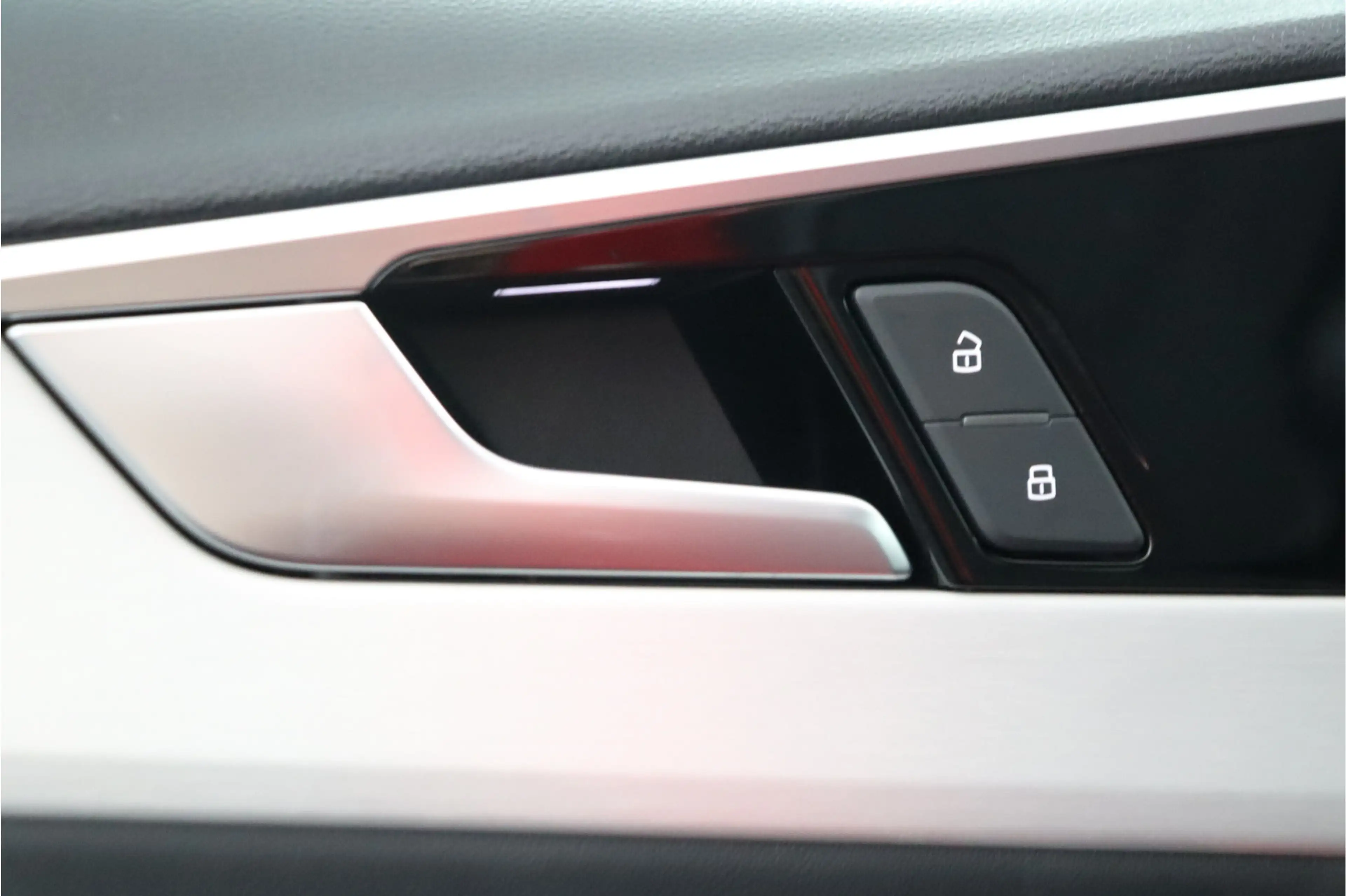 Audi A4 Avant 35 TFSI S-LINE Launch Edition Sport, Orig.NL — photo 41