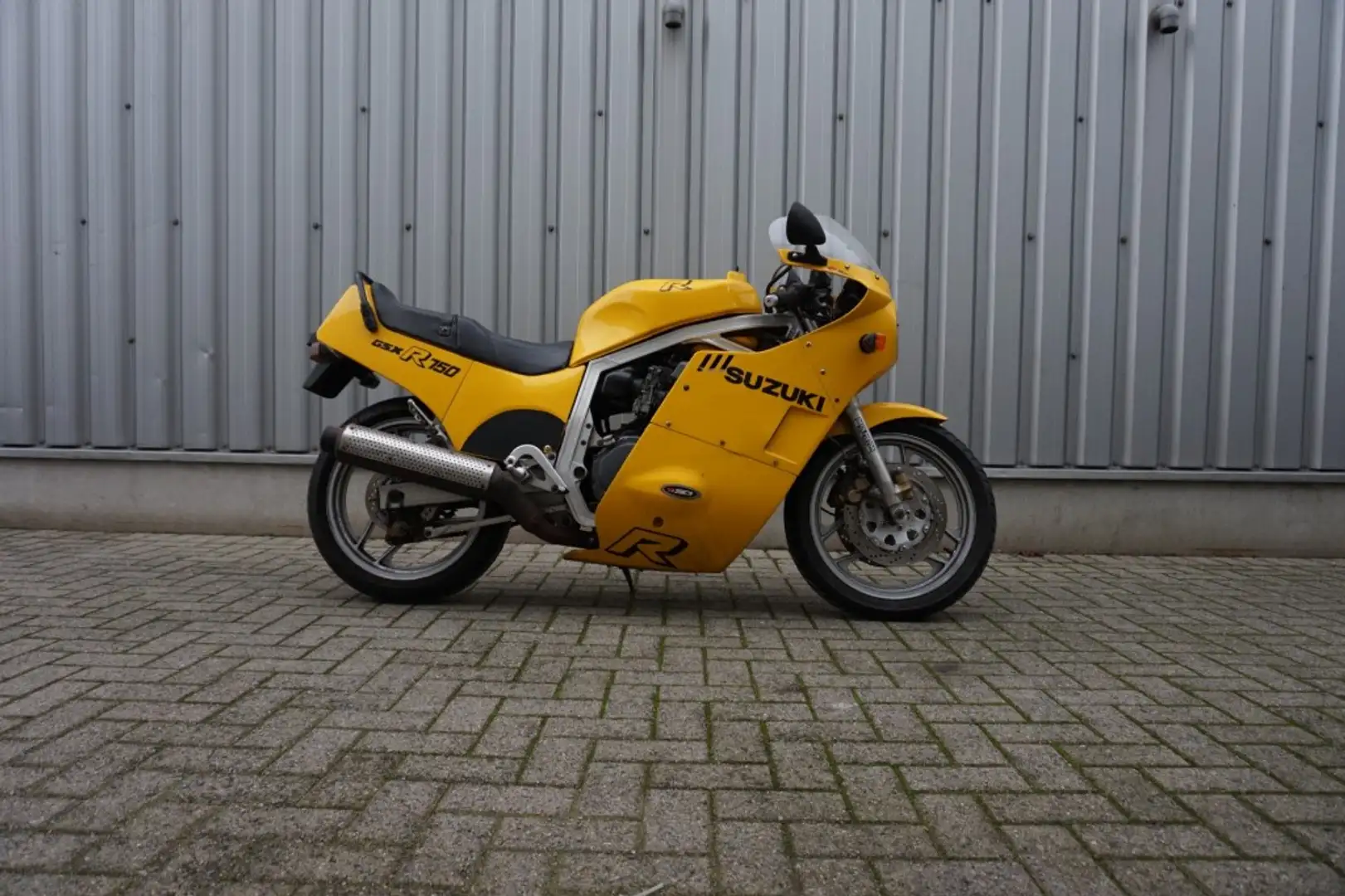 Suzuki - Giallo - 1