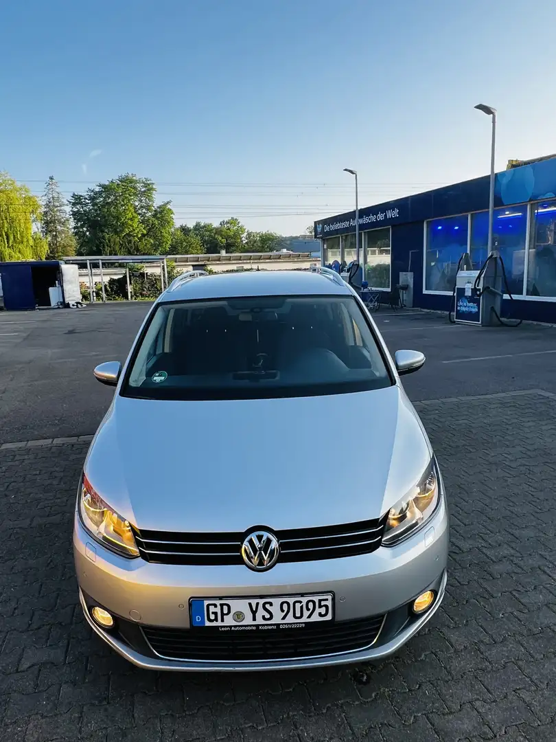 Volkswagen Touran Highline EcoFuel Grau - 1