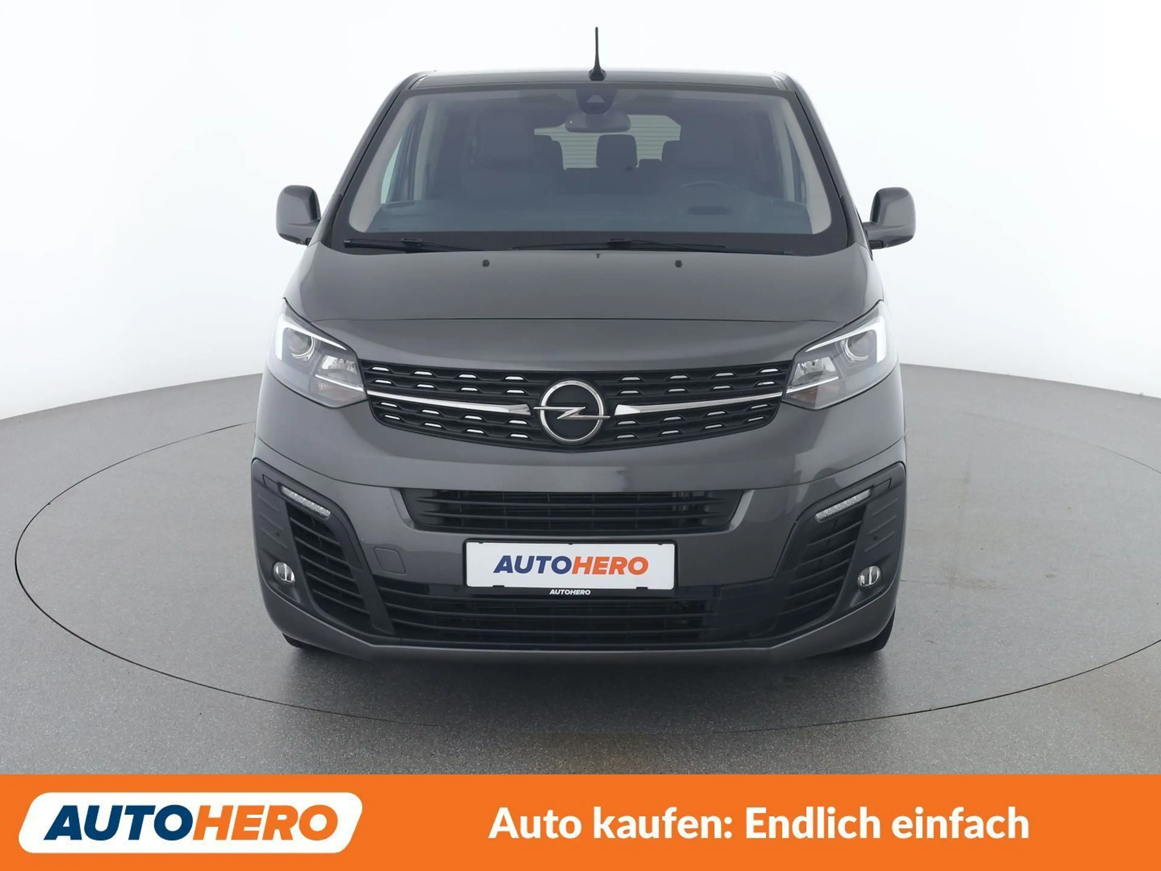 Opel Zafira Life electric drive 100 kW Business Elegance L (L3) — photo 9