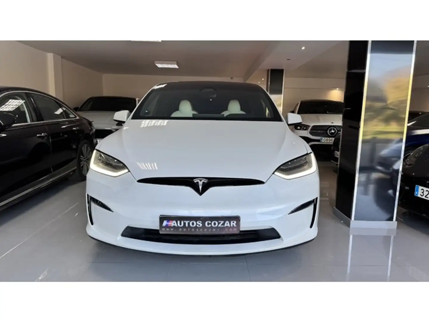 Tesla Model X Plaid AWD Blanco - 2