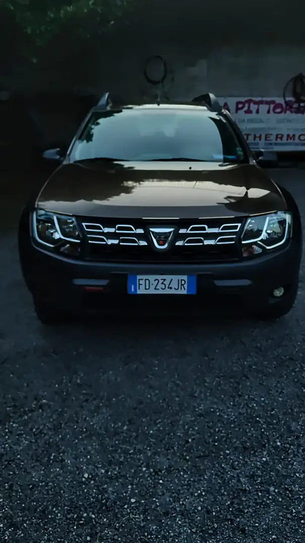 Dacia Duster Marrone - 2