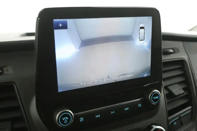 Ford Transit Custom view 13