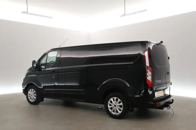 Ford Transit Custom view 4
