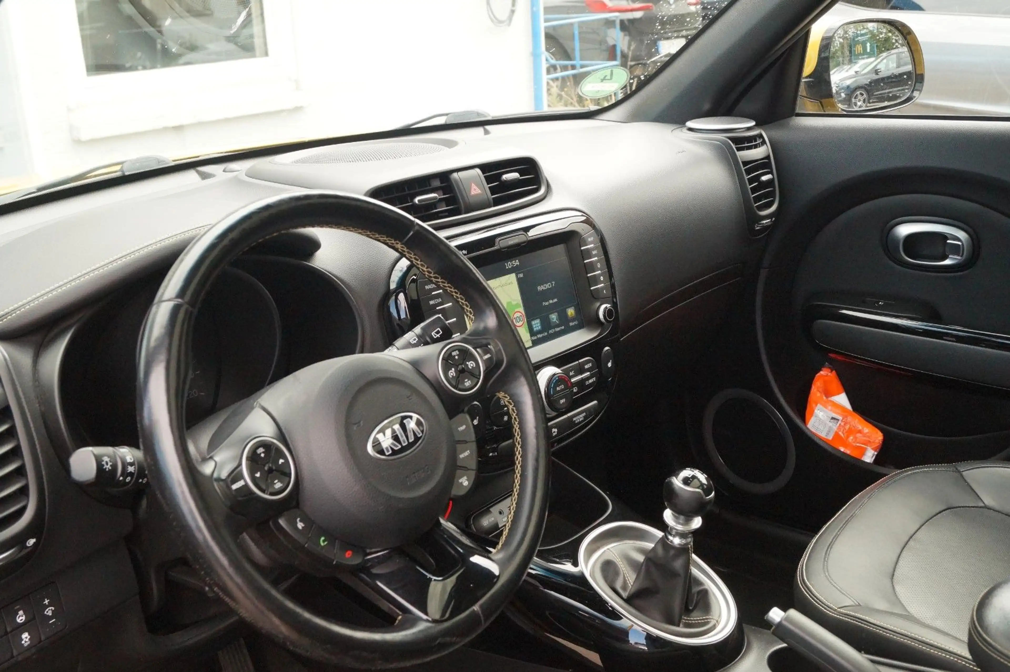 Kia Soul NAVI KAMERA PANO LEDER — photo 13