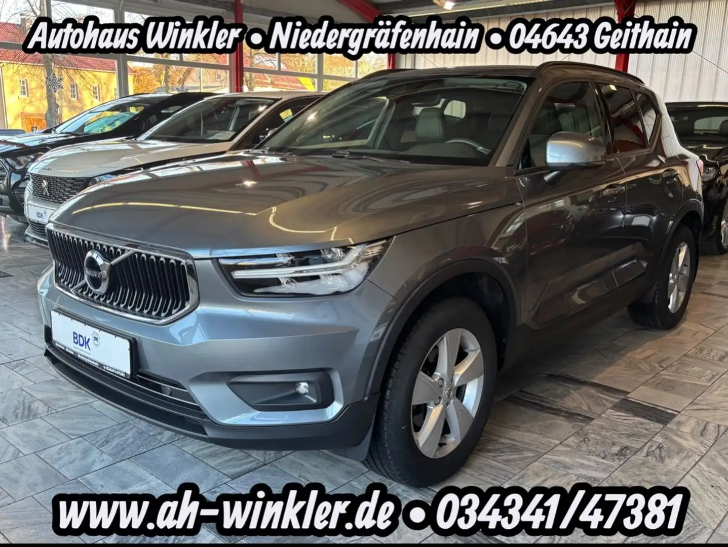 Volvo XC40 2WD Navi DAB+ Winterpaket AHK Grau - 1