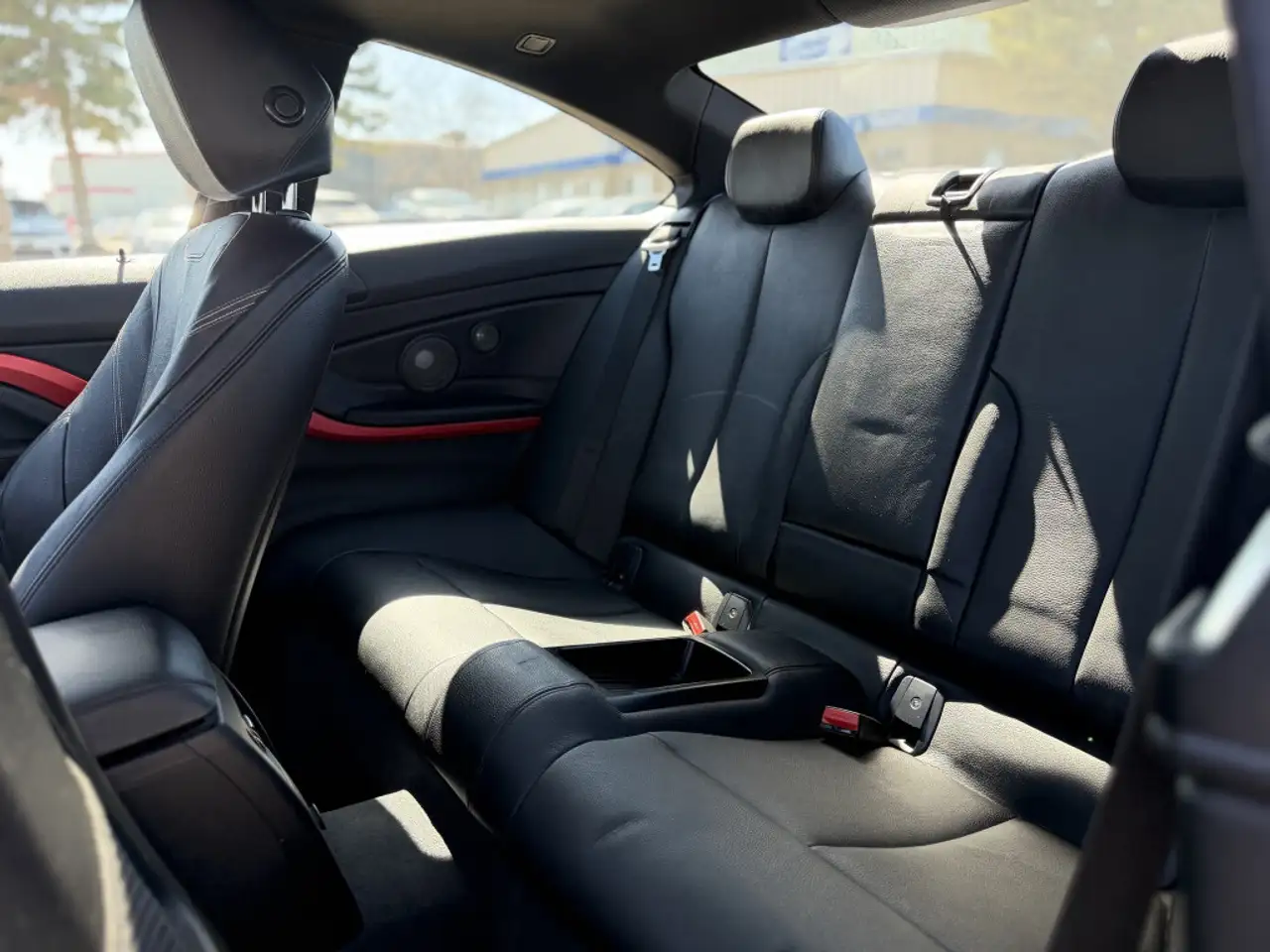 BMW 4 Series снимка BMW 4 Series