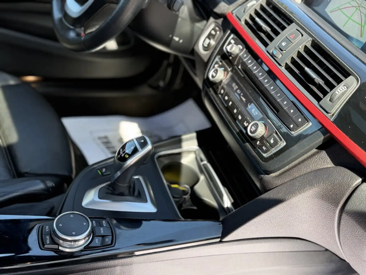 BMW 4 Series снимка BMW 4 Series