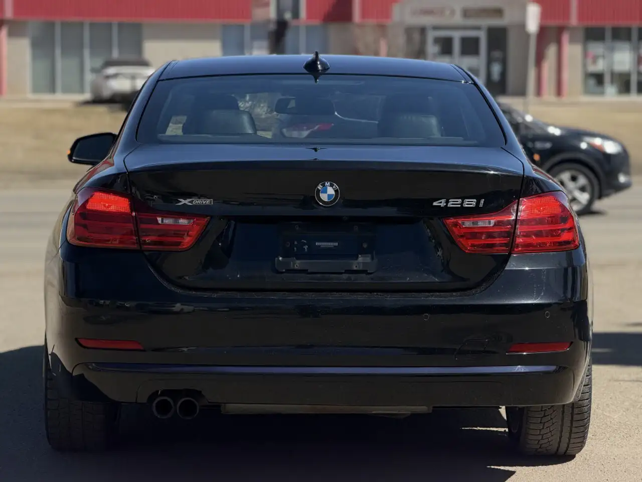 BMW 4 Series снимка BMW 4 Series
