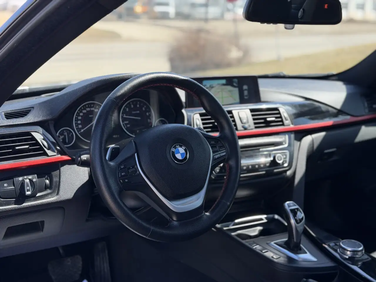 BMW 4 Series снимка BMW 4 Series