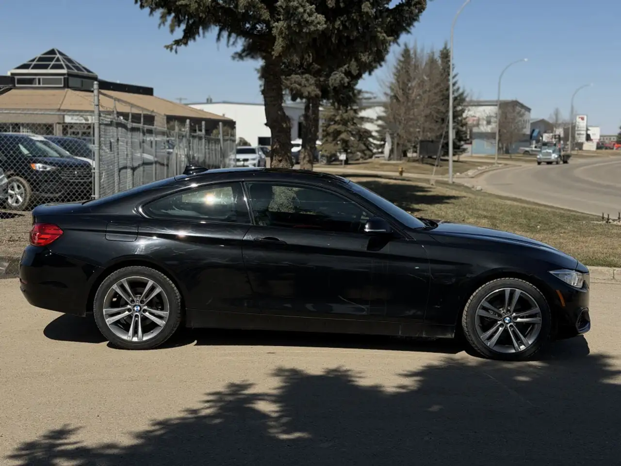 BMW 4 Series снимка BMW 4 Series