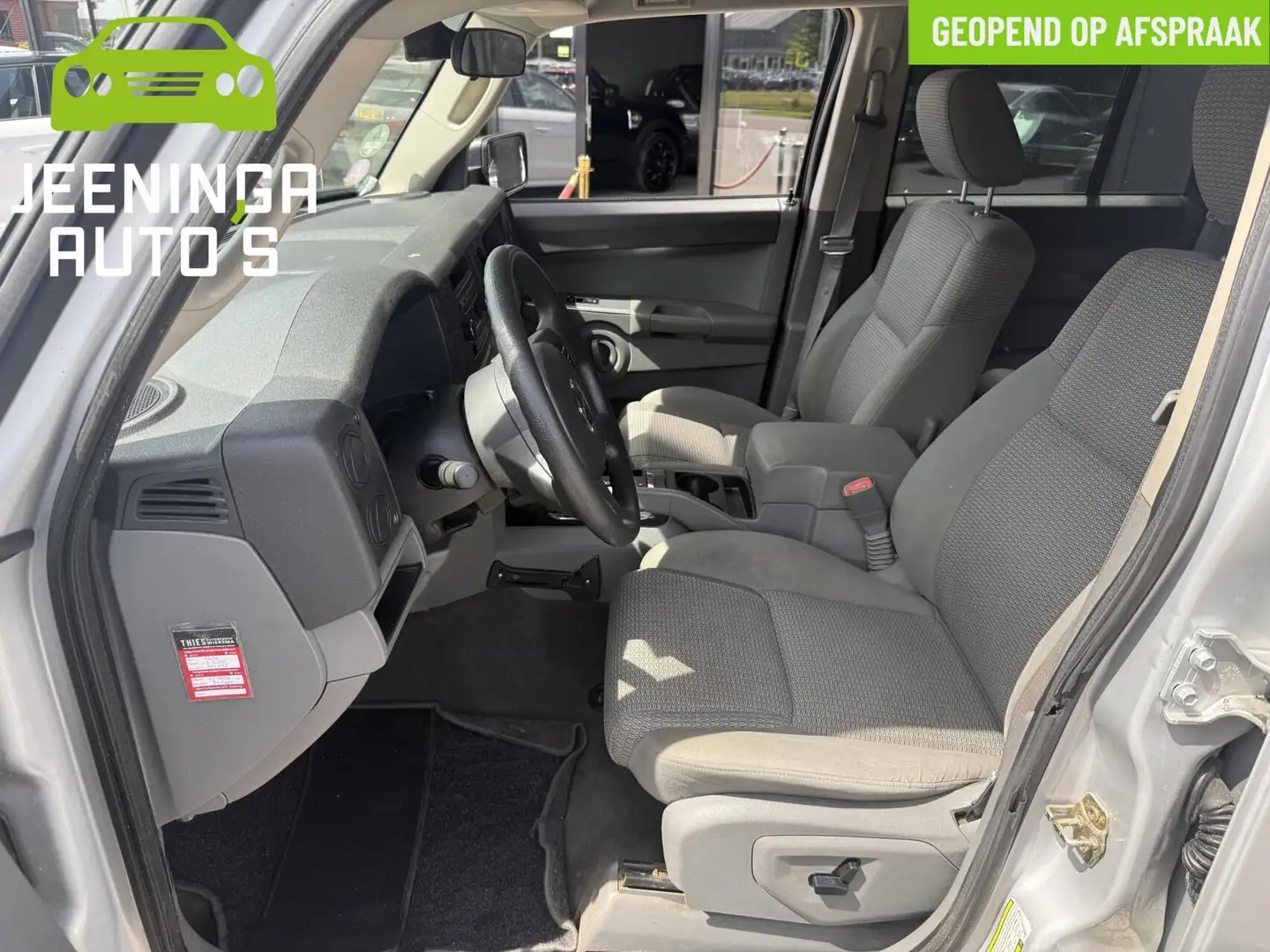 Jeep Commander 4x4|7-pers|Leer|Automaat Gris - 2