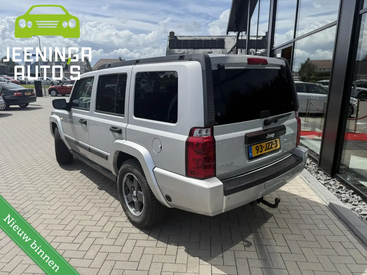 Jeep Commander 4x4 Grijs - 2