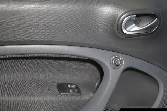 Smart Fortwo view 15