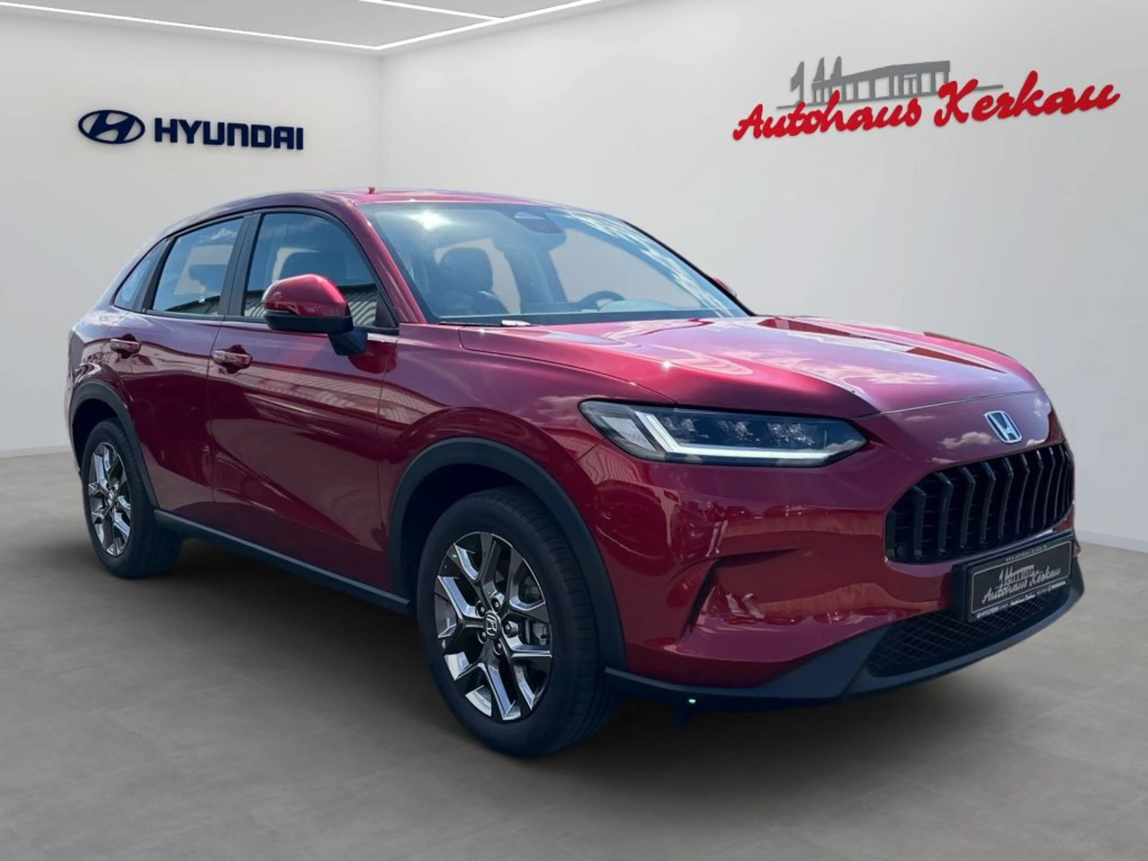 Honda ZR-V e:HEV 2.0 i-MMD Hybrid Elegance — photo 2
