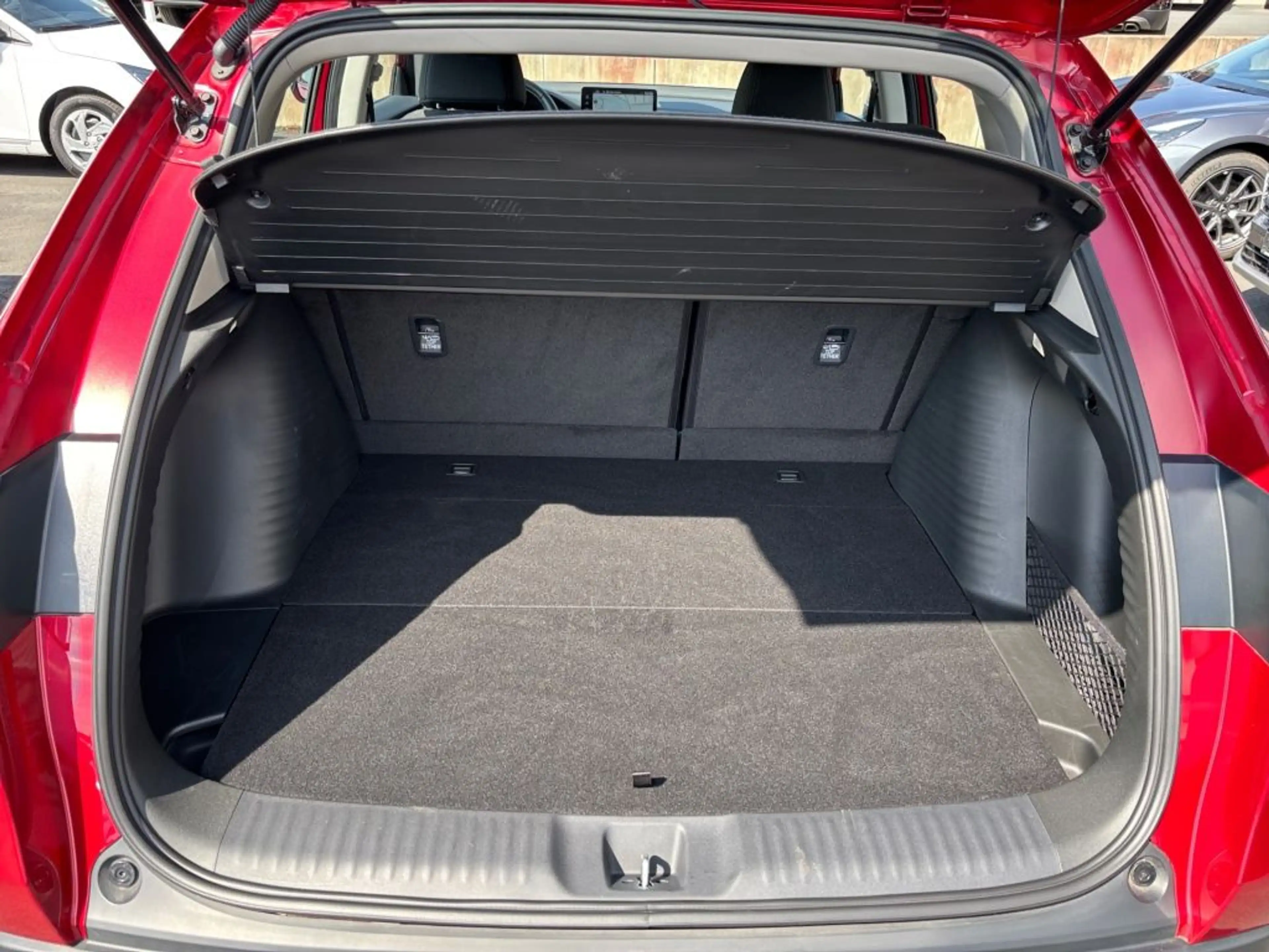 Honda ZR-V e:HEV 2.0 i-MMD Hybrid Elegance — photo 12