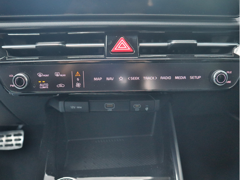 Kia e-Niro EV DynamicPlusLine 64.8 kWh | Navigatie | Stoel/St — photo 25