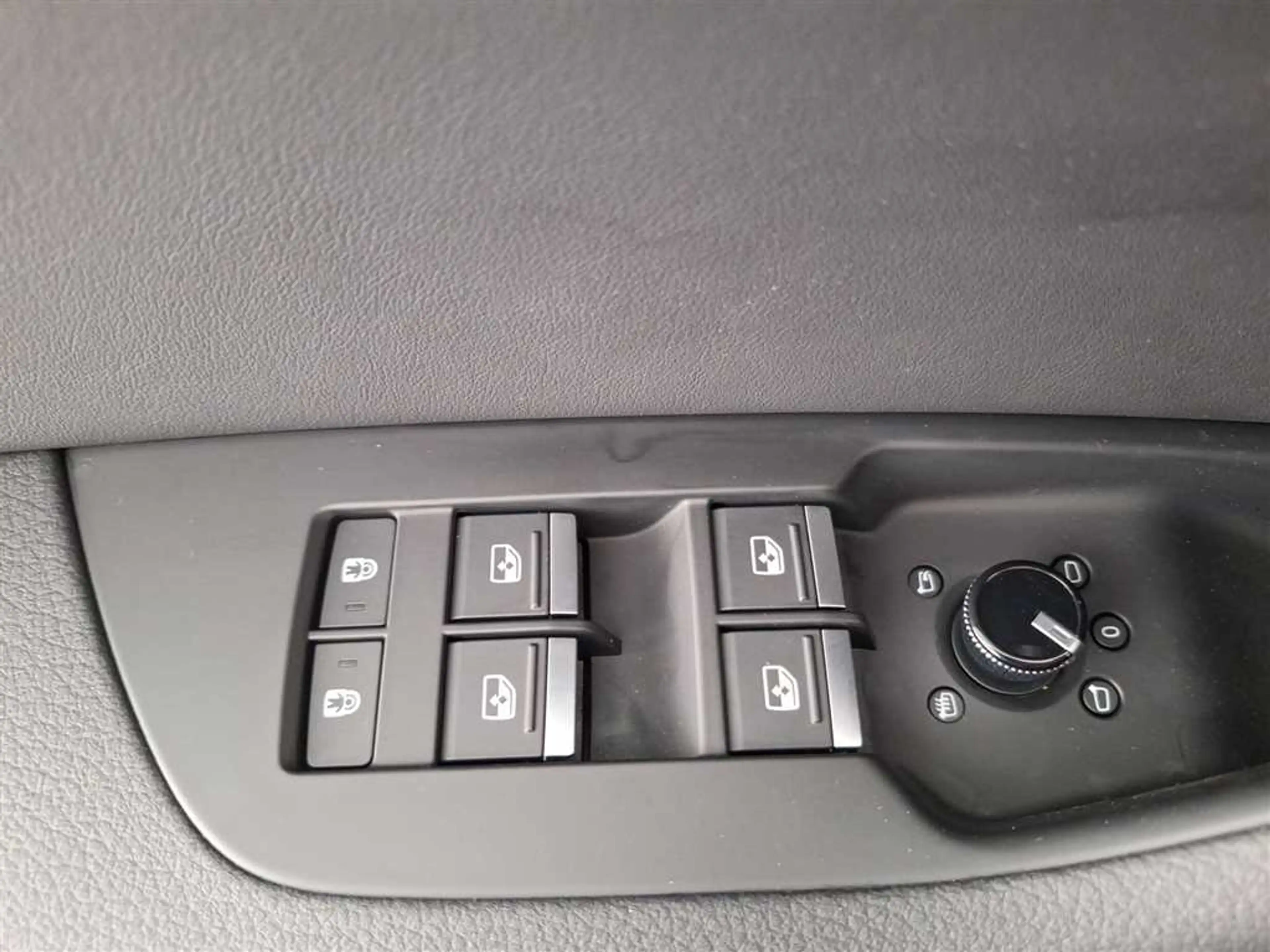 Audi A6 sport 45 2.0 TFSI S-tronic — photo 15