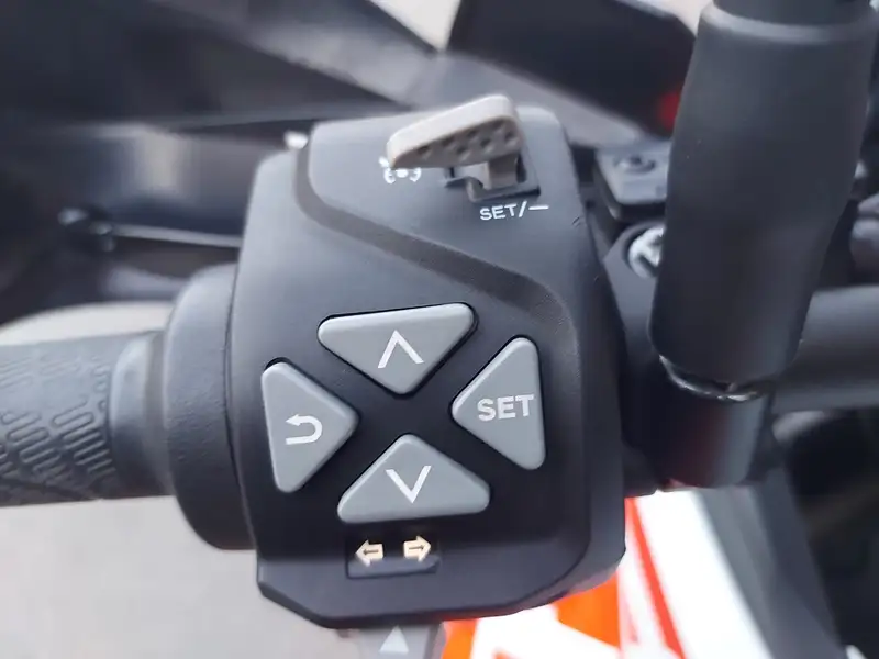 KTM 1290 Super Adventure - foto 8