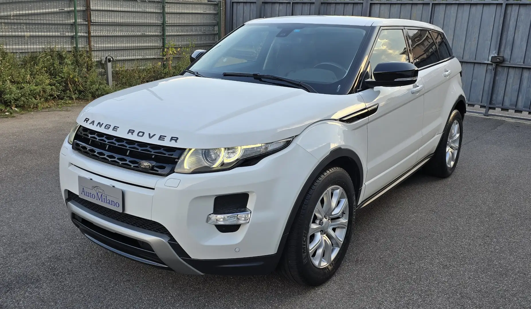 Land Rover Range Rover Evoque 5p 2.2 td4 Dynamic 150cv auto 9m Bianco - 1
