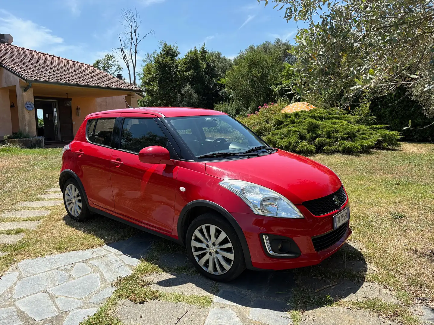 Suzuki Swift Swift V 2013 5p 1.2 dualjet B-Cool s Red - 1