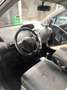 Toyota Yaris 1.3 vvti Gris - thumbnail 4